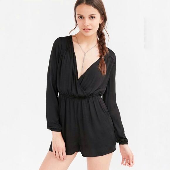Urban Outfitters Pants - Alice & UO Alice Ritter Urban Outfitters Black Long Sleeve Satin Romper Small